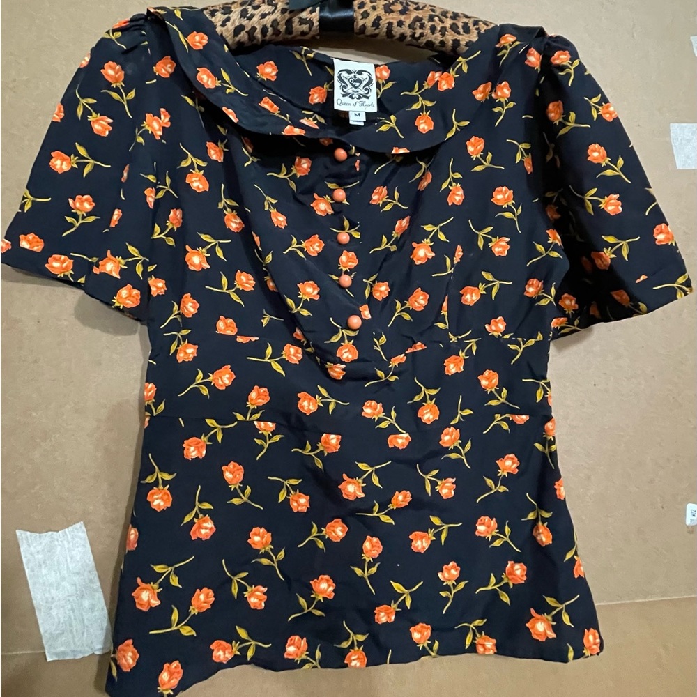 Queen of Heartz orange rose blouse